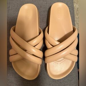 Padded Crisscross Slide Sandals in Nude